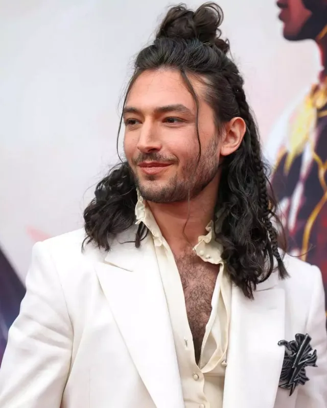 Özünü “Məsih” zənn edən aktyor üzə çıxdı