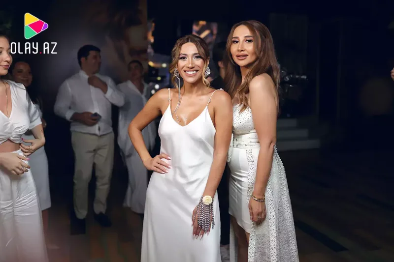 Röyanın “14/41” gecəsi – Hər kəs ağ geyimdə gəldi