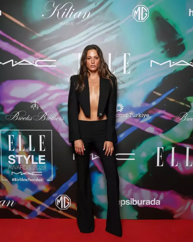 İlin ən tərz sənətçiləri onlar oldu