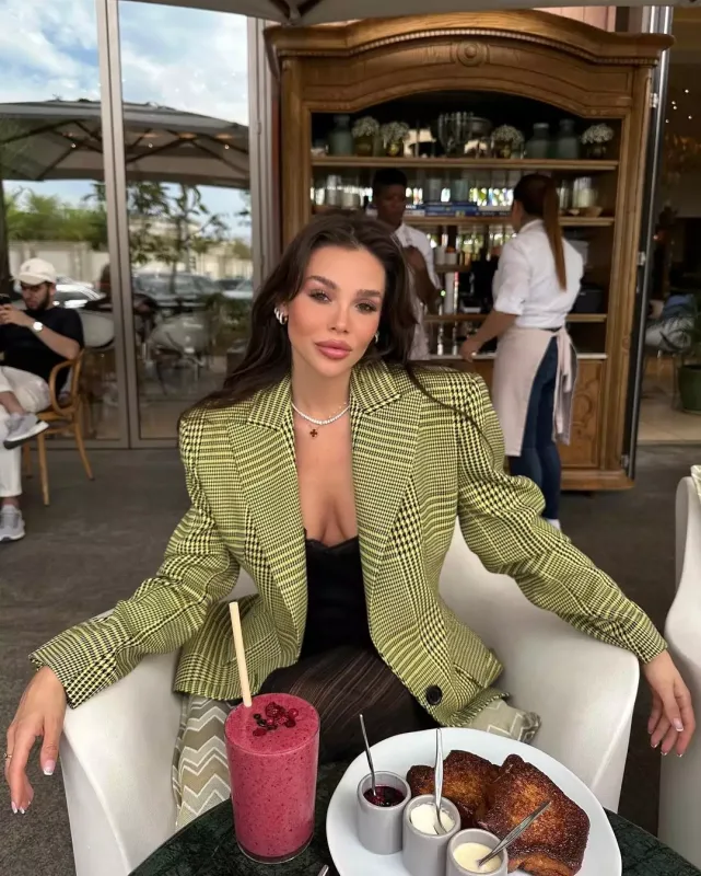 Ezgi Fındık azərbaycanlıya hörmətsizlik etdi