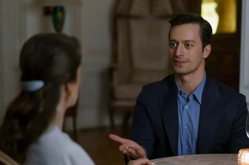 “Camdaki kız” final etdi