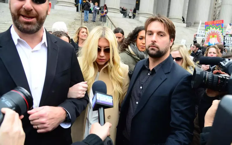 Zorlandığını demişdi, razılığa gəldi