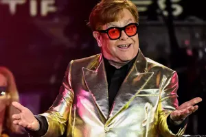 Vətənində sonuncu konsertini verdi