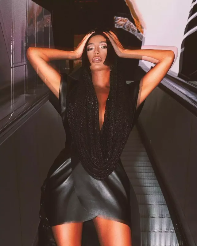 “Kimsə adımı çəkəndə, deyirəm “Dəstur” - Röya Ayxan