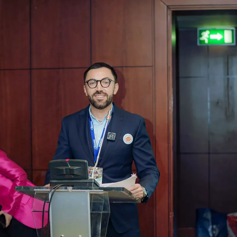 Cahid Şahbazovun iş modeli xarici klinikalar üçün örnək oldu