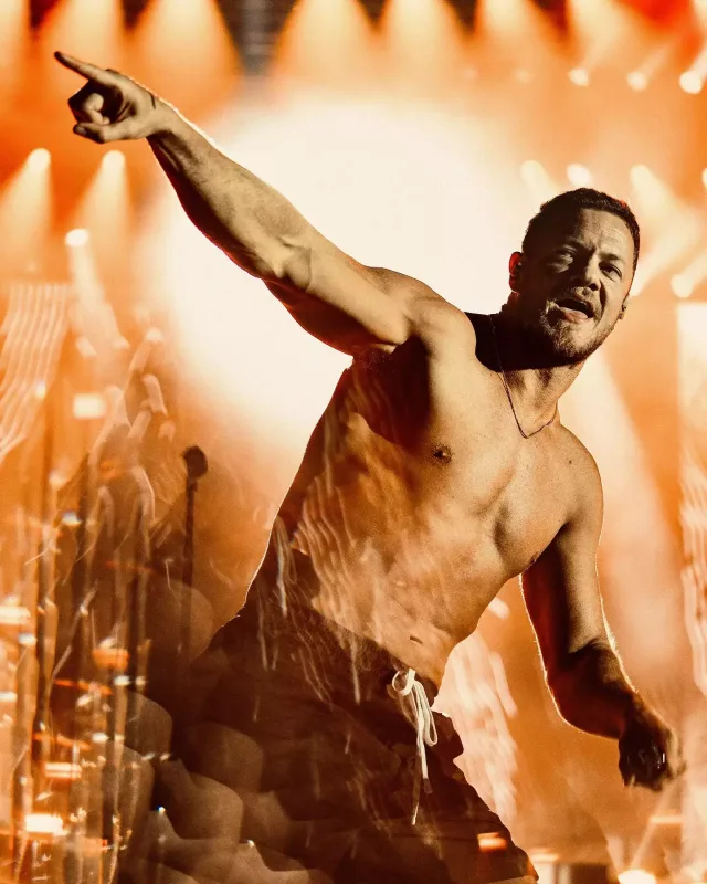 “Imagine Dragons”, Tarkan və Röya...