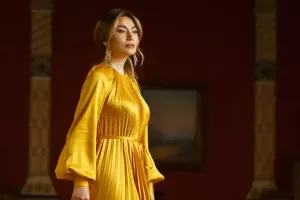 Ruhiyyə Əliyevadan Yeni il libasları tövsiyəsi!