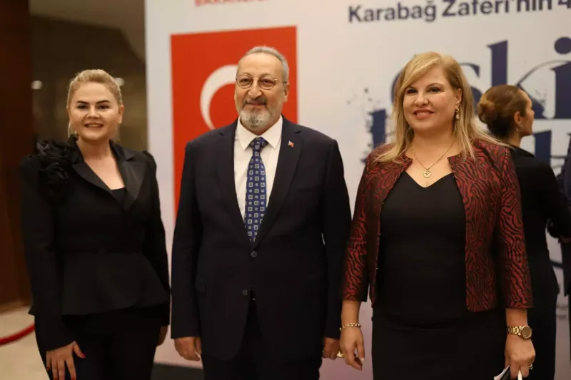 “Köhnə çamadanlar” Ankarada nümayiş olundu