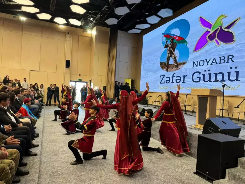 Azad torpaqlarda bayram konsertləri təşkil olunub