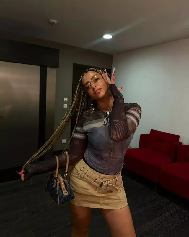 Ezhelin anasından Alizadeyə etiraz!