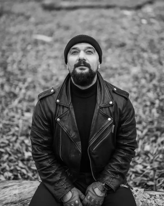 Turaldan xanımının çimərlik paylaşımına  dəstək