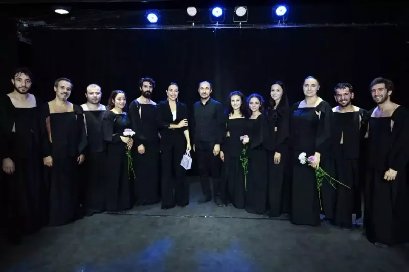 Leyla Əliyeva İordaniya şahzadəsi ilə tamaşada