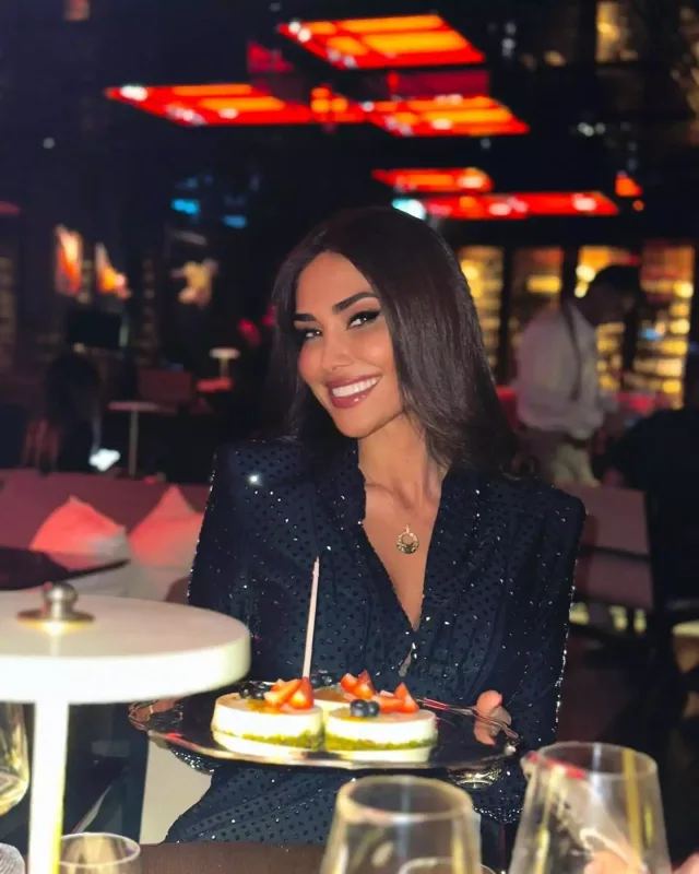 “Çəkilişlərdə aktyora dönər, pirojki verirlər”