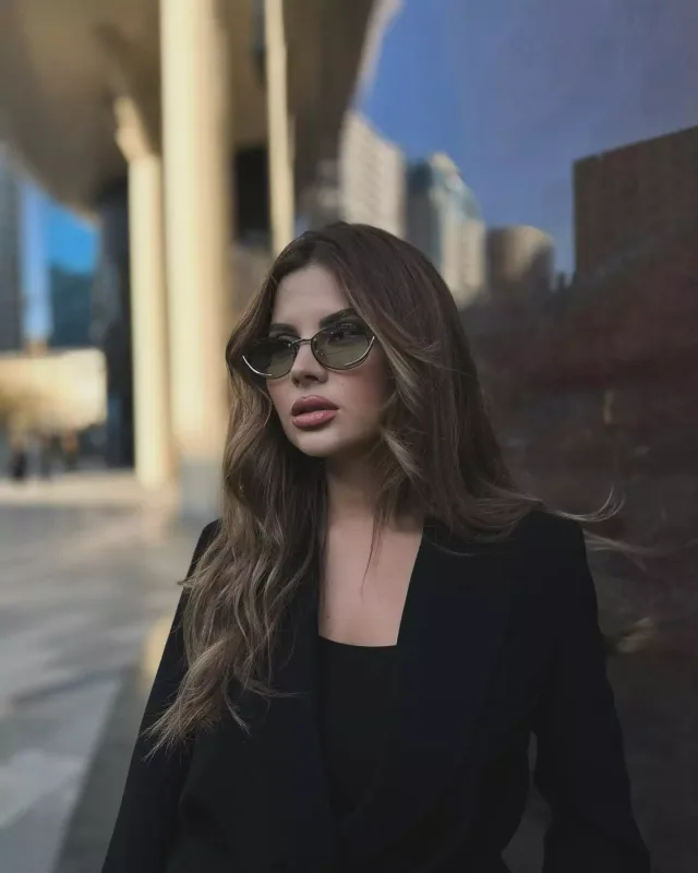 Aygün Bəylərin bacısından Aynişana etiraz