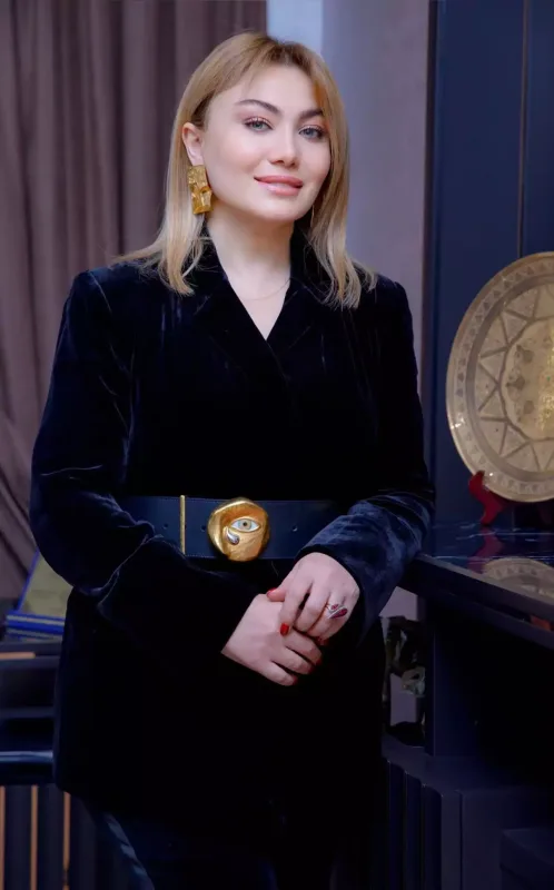 “Sizdən istifadə edən insanları həyatınızdan çıxarın”