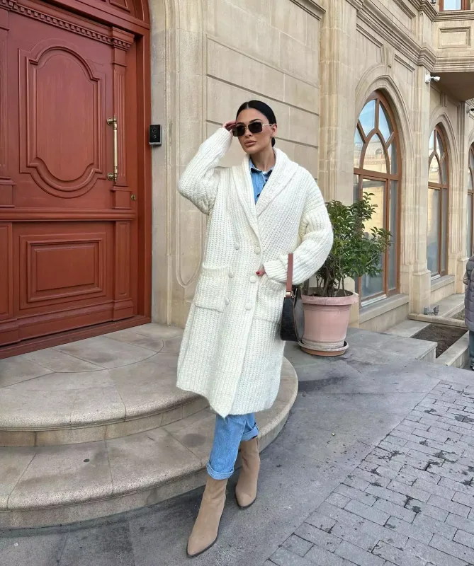 Razi Əliyeva həyat yoldaşı və evliliyindən danışdı