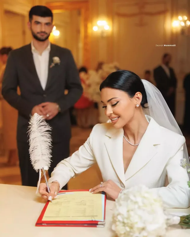 Razi Əliyeva həyat yoldaşı və evliliyindən danışdı