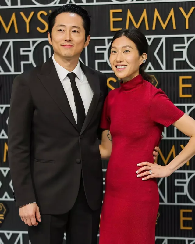 Emmi-də qırmızı xalının ulduzları