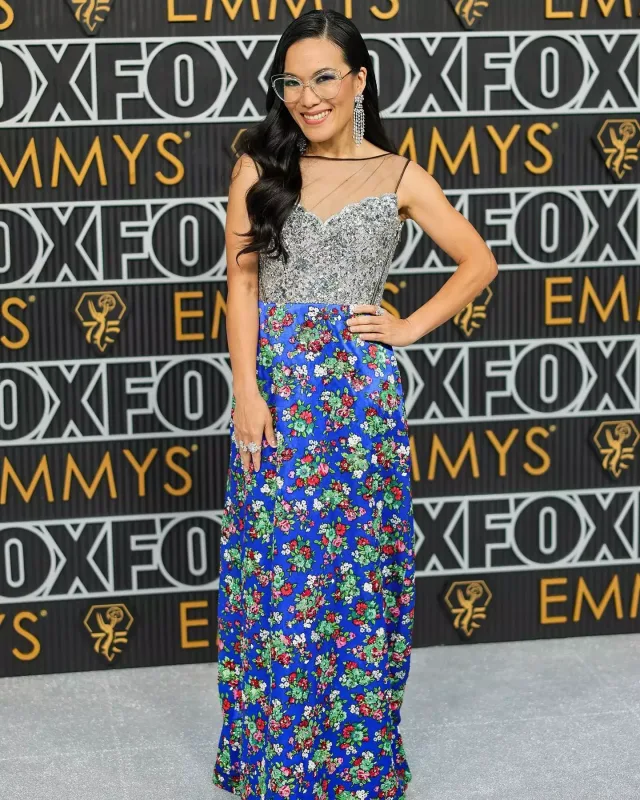 Emmi-də qırmızı xalının ulduzları