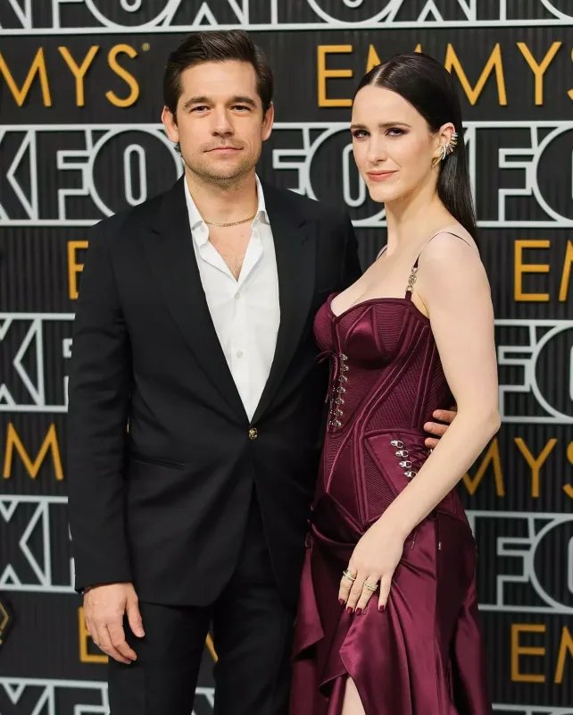 Emmi-də qırmızı xalının ulduzları