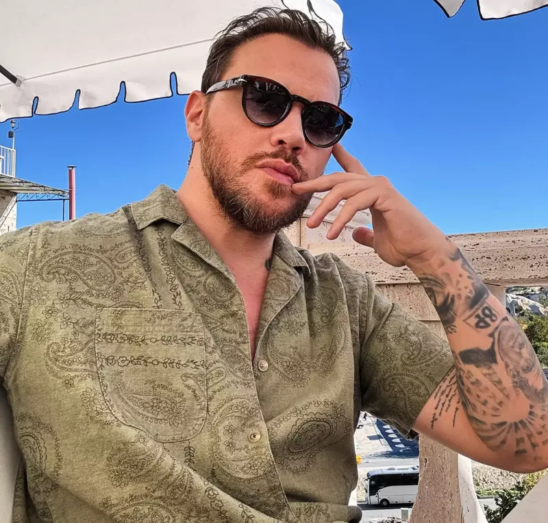 Hadisenin acığına Ebrunu paylaşdı