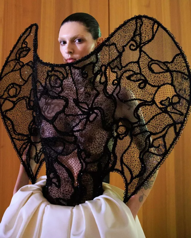 “Schiaparelli” 2024 İlkbahar/Yaz Haute Couture