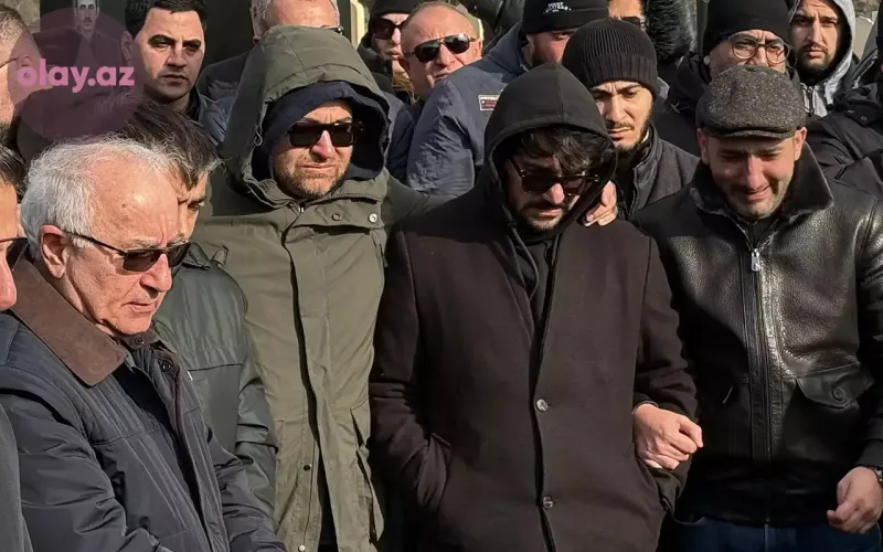 Azər dəfn edildi - Yenilənib
