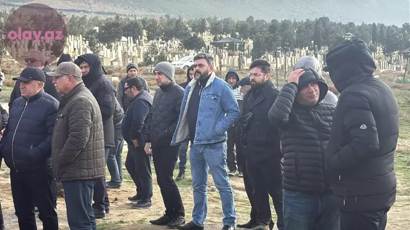 Azər dəfn edildi - Yenilənib