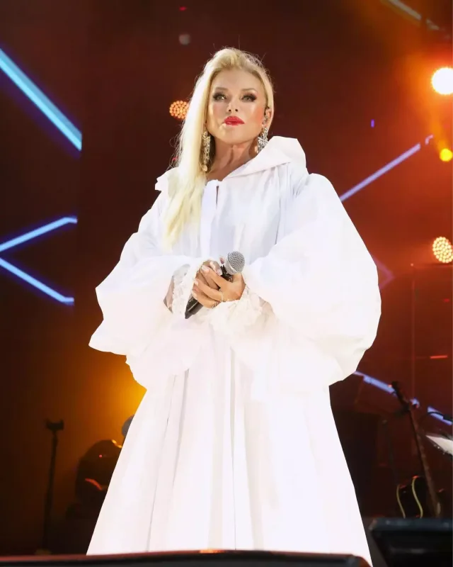 Semiramis yenə Ajdanı keçdi...