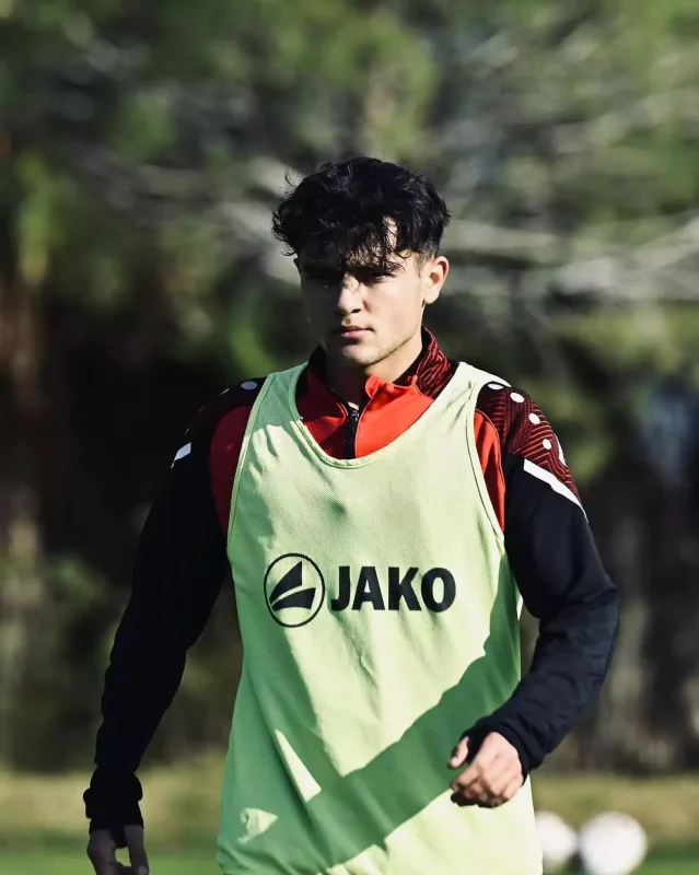 Qarabağın 20 yaşlı yeni transferi
