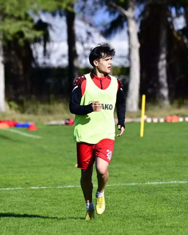 Qarabağın 20 yaşlı yeni transferi