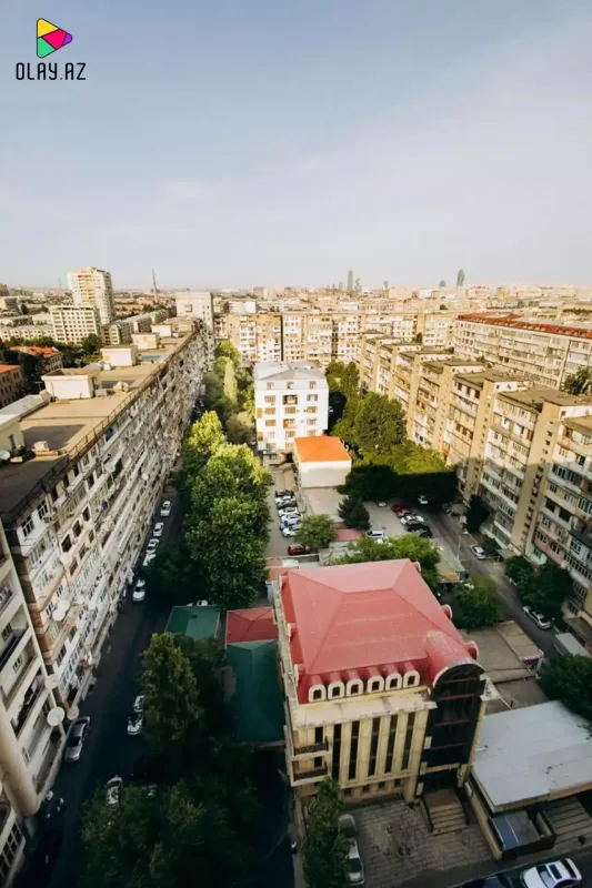 Fatimə evini satır