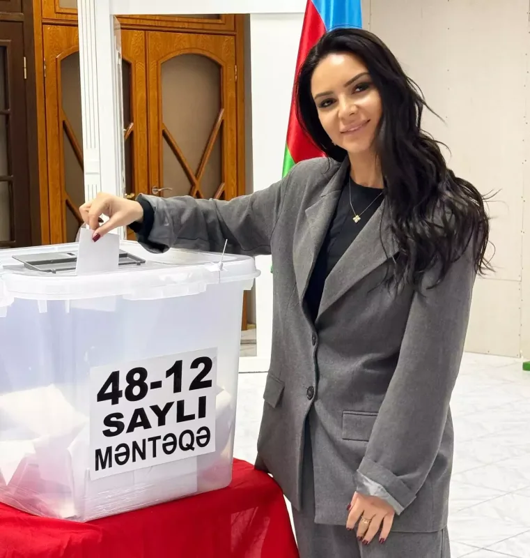 Onlar da səs verdilər...