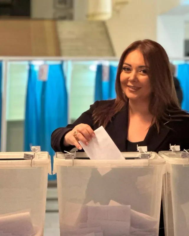 Onlar da səs verdilər...