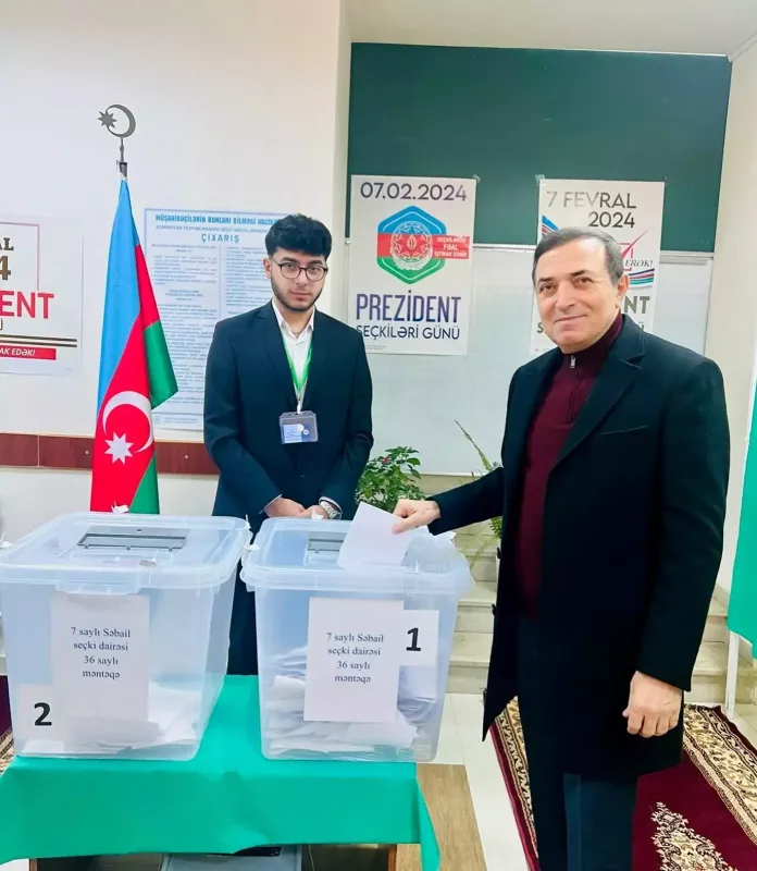 Onlar da səs verdilər...