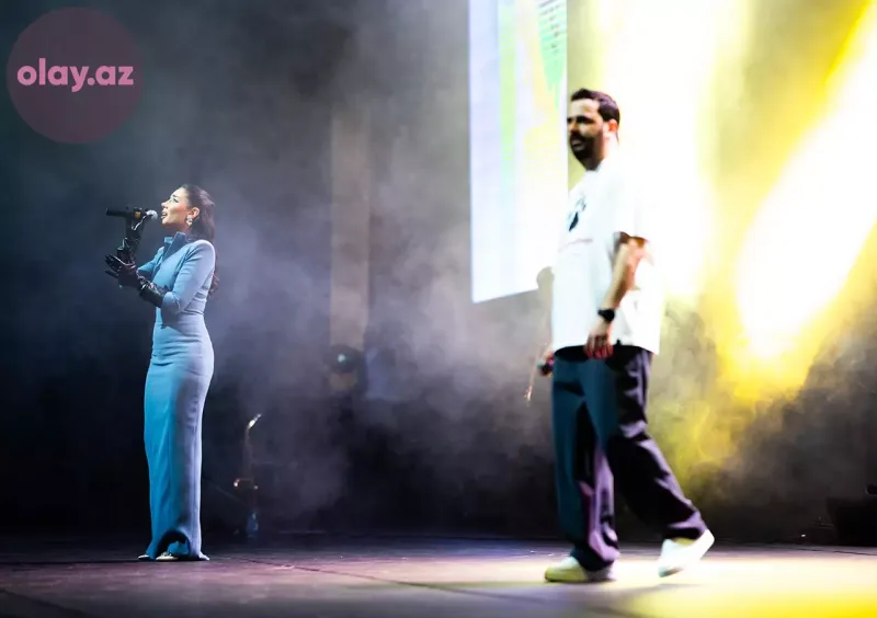 50 pərəstişkarını səhnəyə çıxardı... - Orxanın konsertinin birinci günü