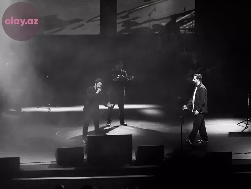 50 pərəstişkarını səhnəyə çıxardı... - Orxanın konsertinin birinci günü