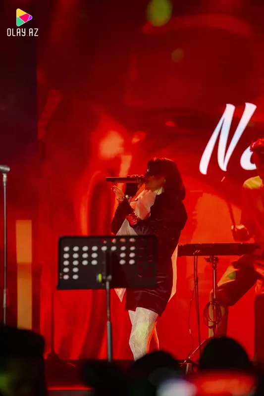 “Danışmırdıq, amma konsertimə gəldi”