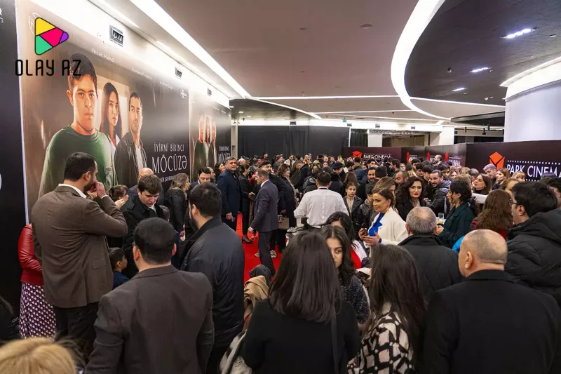 “Kartına atacam” – Qalada maraqlı anlar