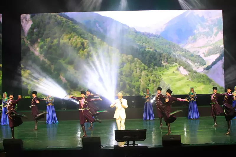 Polad Bülbüloğlu 80 yaşında konsert verdi - Fotolar