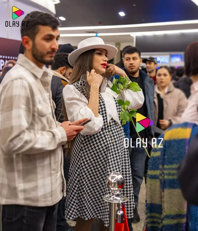 Günel hamilə imiş...