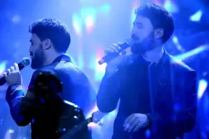 Zamiq konsertöncəsi liftdə qaldı, ayağını zədələdi