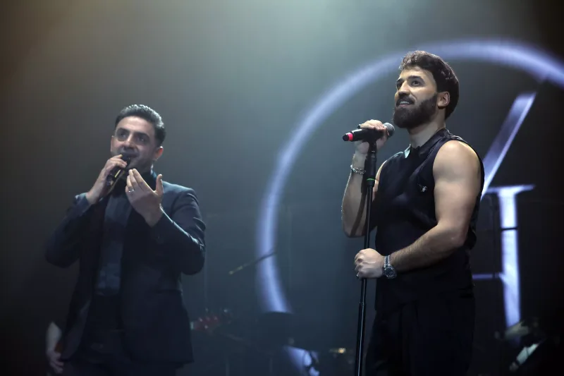 Zamiq konsertöncəsi liftdə qaldı, ayağını zədələdi