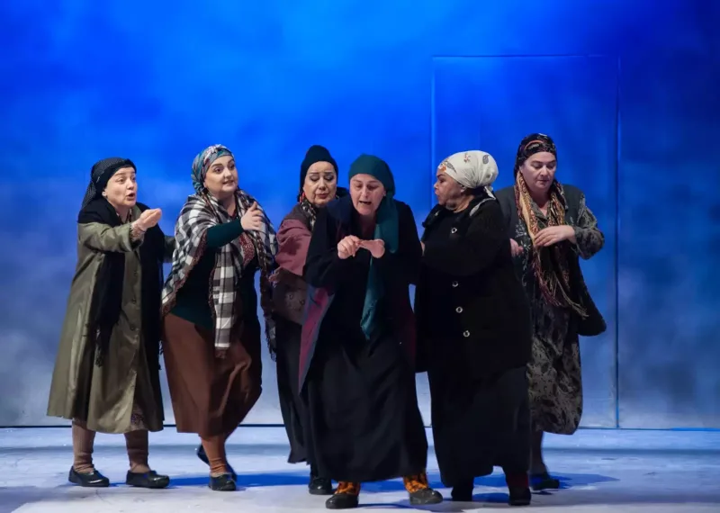 “Əsrə bərabər gün”  tamaşasının premyerası keçirildi