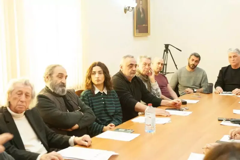 AzDrama-da etirazlara səbəb Günəş imiş...