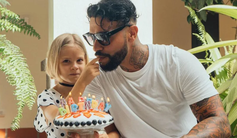 Qızının ad gününə 20 milyon xərclədi