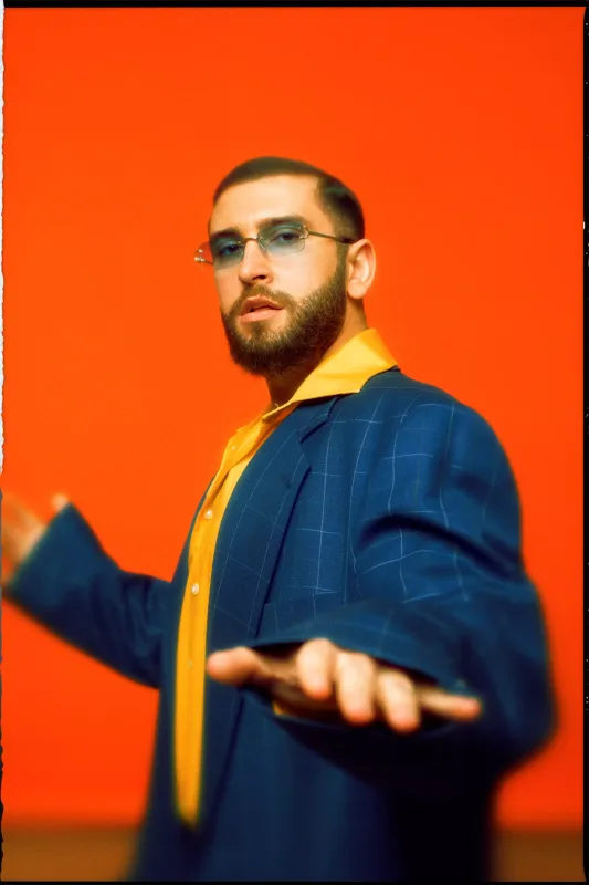 NURAN Ağadadaşın mahnısını oxudu