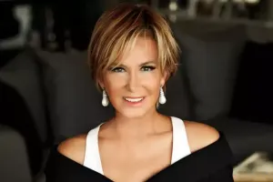 Filiz Akın vəfat etdi!