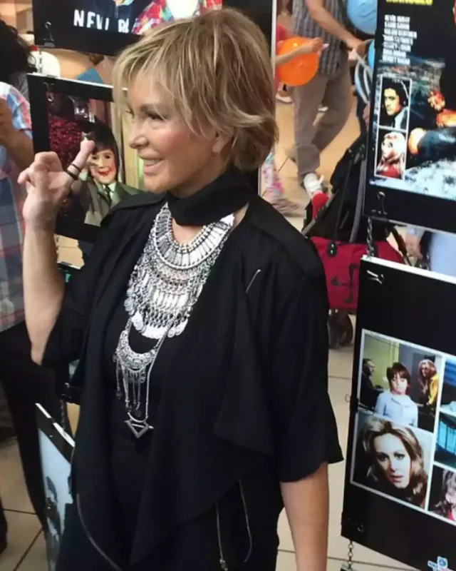 Filiz Akın vəfat etdi!