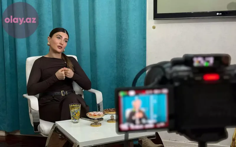 “Çoxundan yaxşı aparıcılıq edirəm” - “Hərşeyşünas” Aynur
